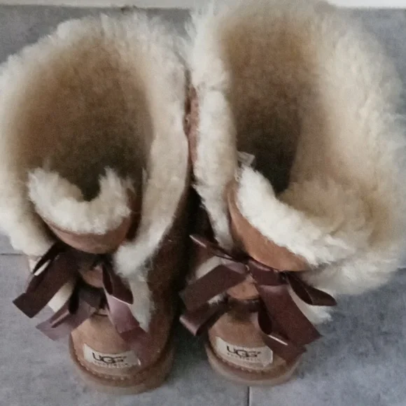 UGG boots saiz 8 women - Picture 5 of 6